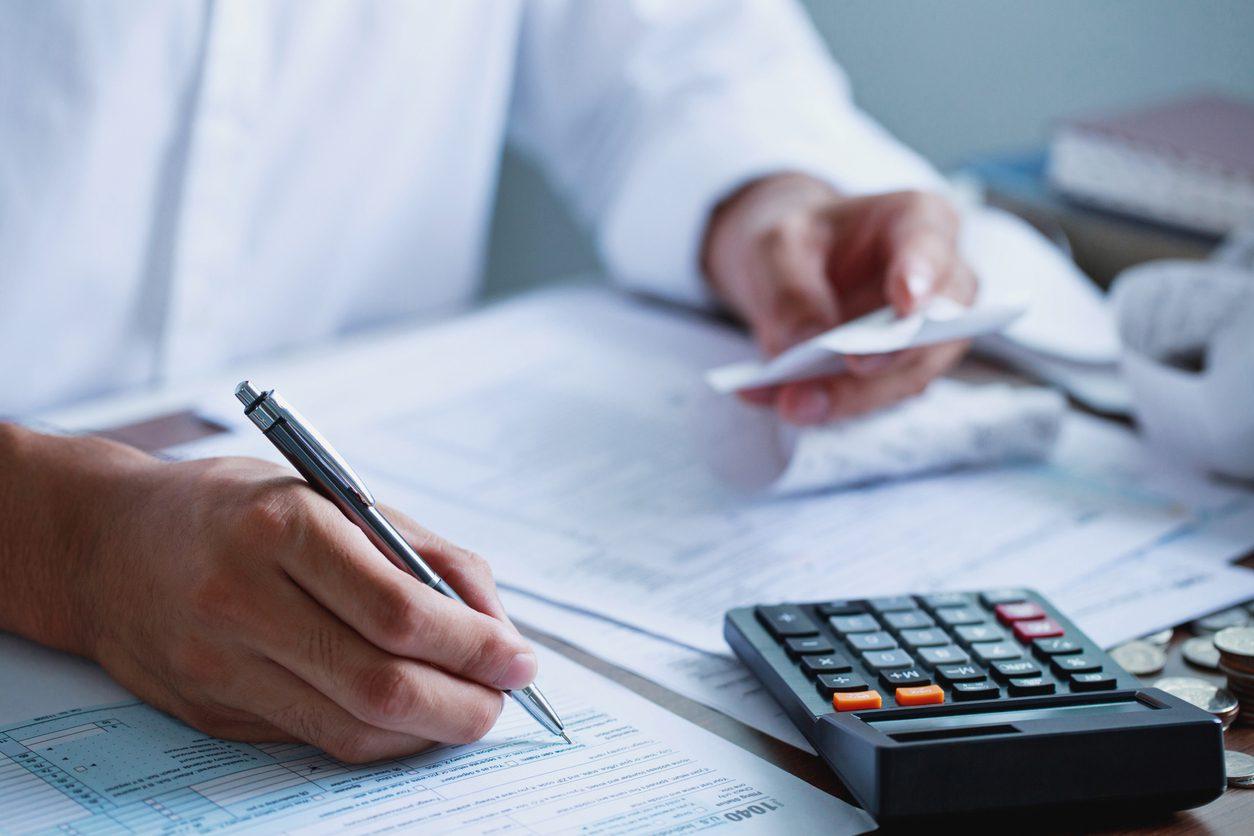 Missed The Tax Extension Deadline? Here's How To File Your Taxes Late (2026)